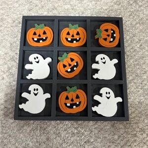 Halloween Tic-Tac-Toe Game Board Wooden Pumpkin and Ghost Pieces Decor